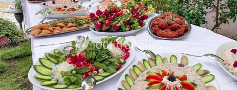 Réserver un traiteur à Paris grâce à Internet