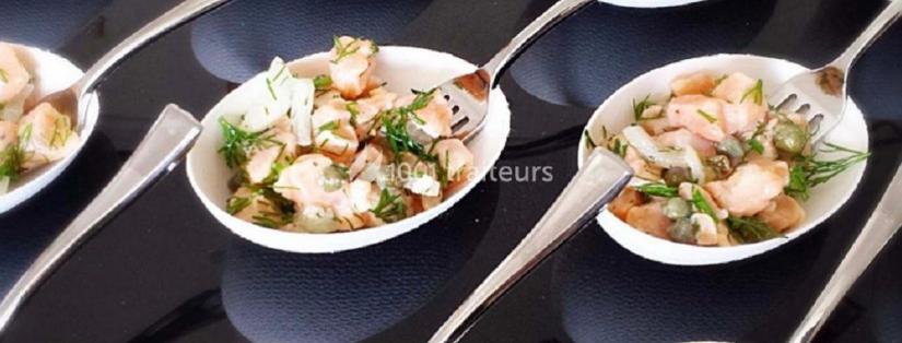 Astuce traiteur : les clés pour une décoration de table élégante et originale lors d'un anniversaire à Paris