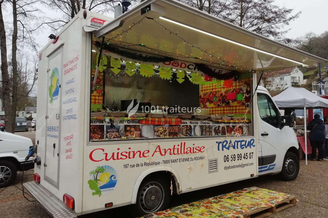 Traiteur Dlysfoodcreole Saint-Étienne-du-Rouvray #1